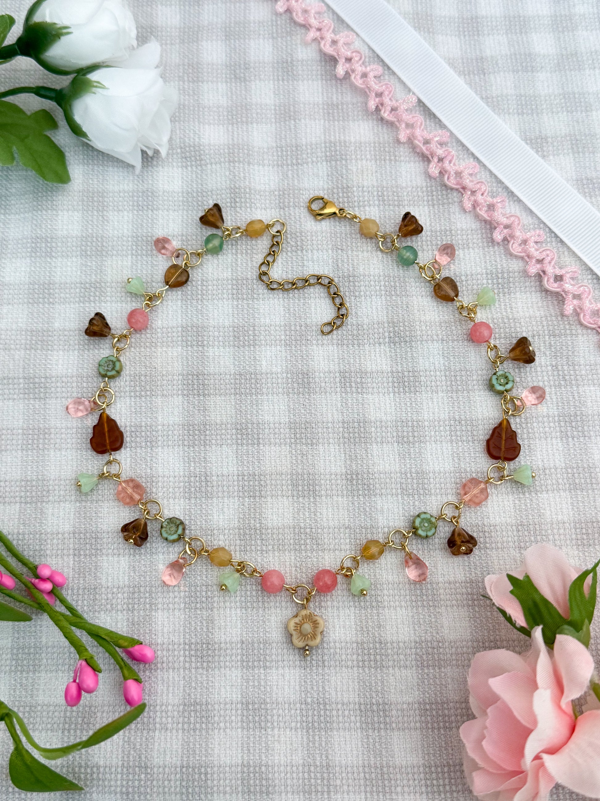 Floral Wisp Necklace